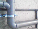 配水管の水漏れ修理